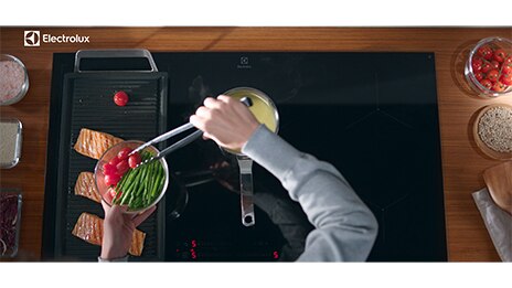 UltimateTaste 700 嵌入式五口感應爐(90cm)