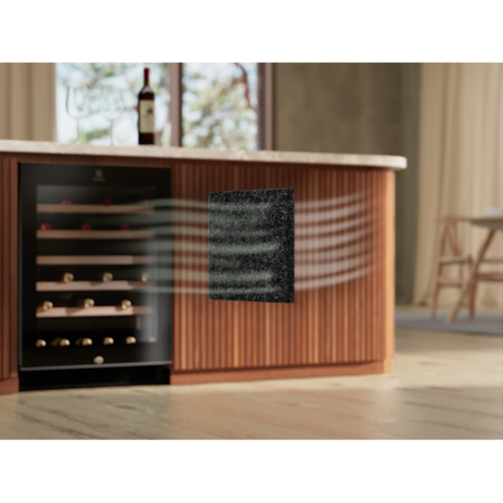 活性碳濾網保持櫃內空氣清新